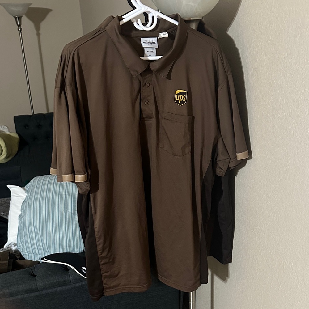 UPS Work shirt